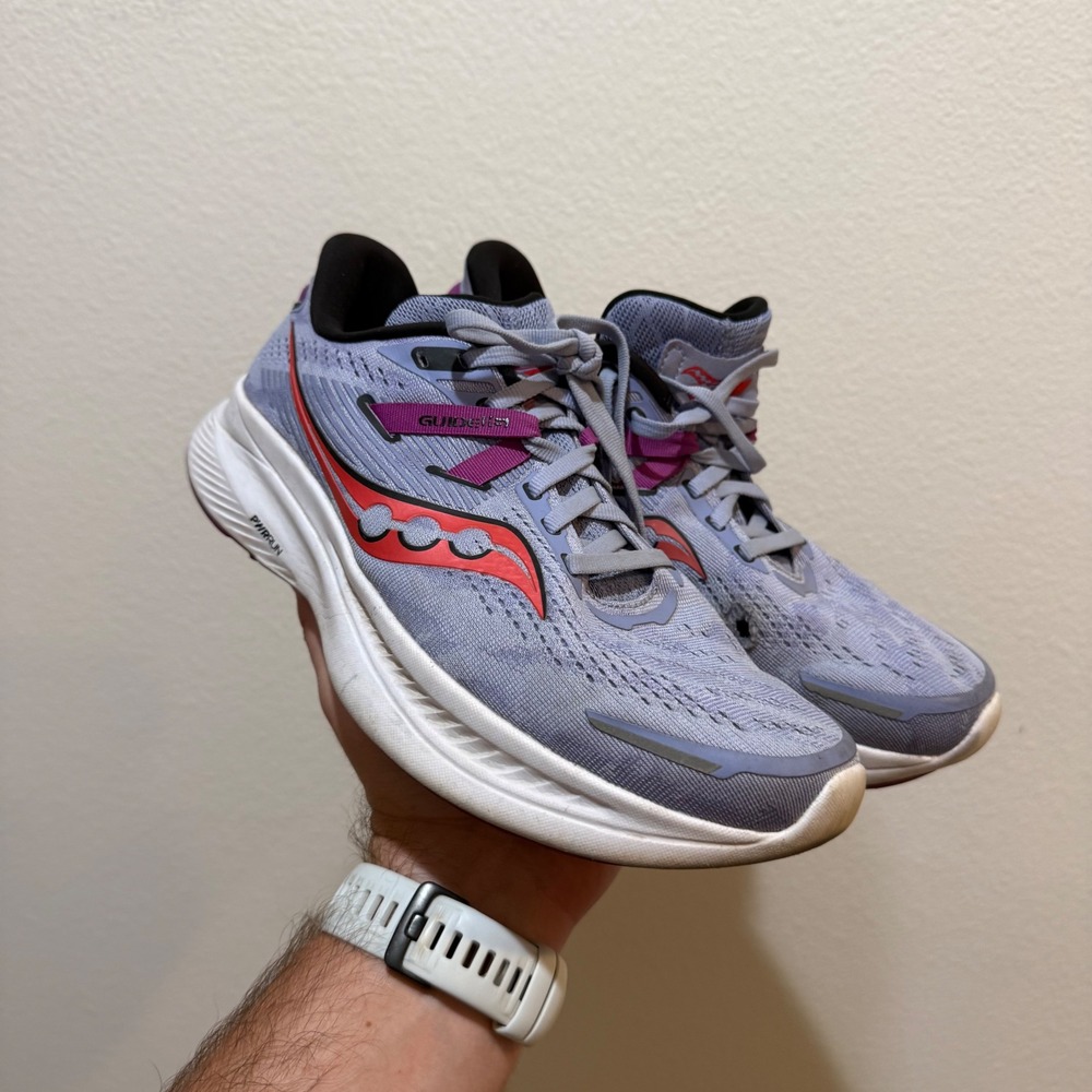 Saucony Guide 15 Womens Running Shoes Size 9 Purple Red Stability S10811-91